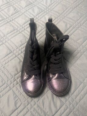 Black Glitter High-Top Girls Sneakers - Size 3
